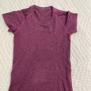 Lululemon swiftly tech short sleeve shirt size 6
